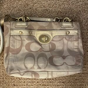 Coach shoulder bag